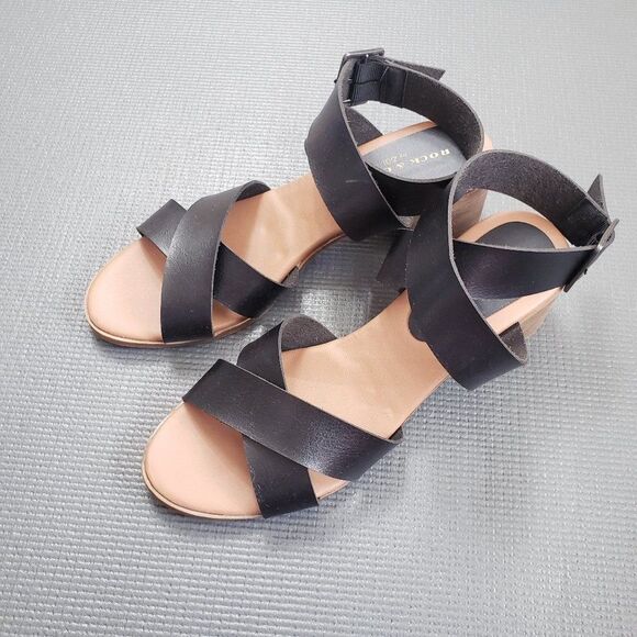 Rock & Candy Strappy Chunky Heeled Black Sandals Size 8 Ankle Strap Buckle - Picture 1 of 10